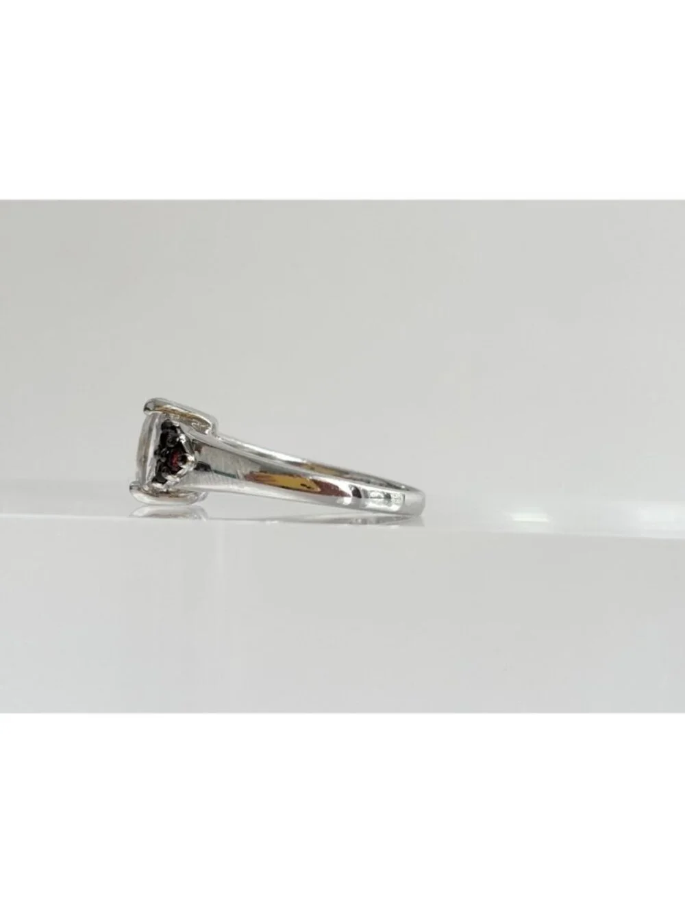 White Topaz & Mini Garnet Gemstone Sterling Silver 925 Vintage Ring - sz 8